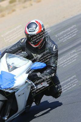 media/Mar-24-2025-Moto Forza (Mon) [[57ce5c5cff]]/3-Beginner Group/Session 3 (Turn 6 Inside)/